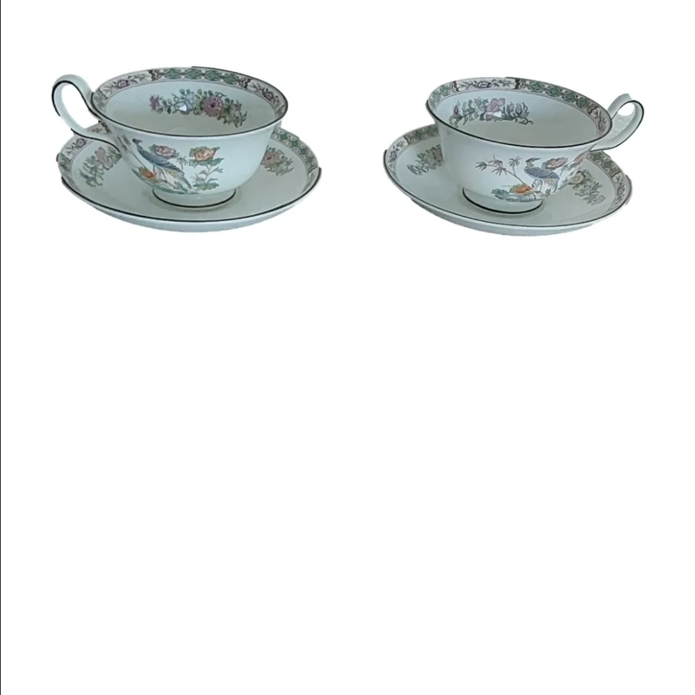Wedgewood Floral Kutani Crane  Teacup and‎ Saucer Set Of 2